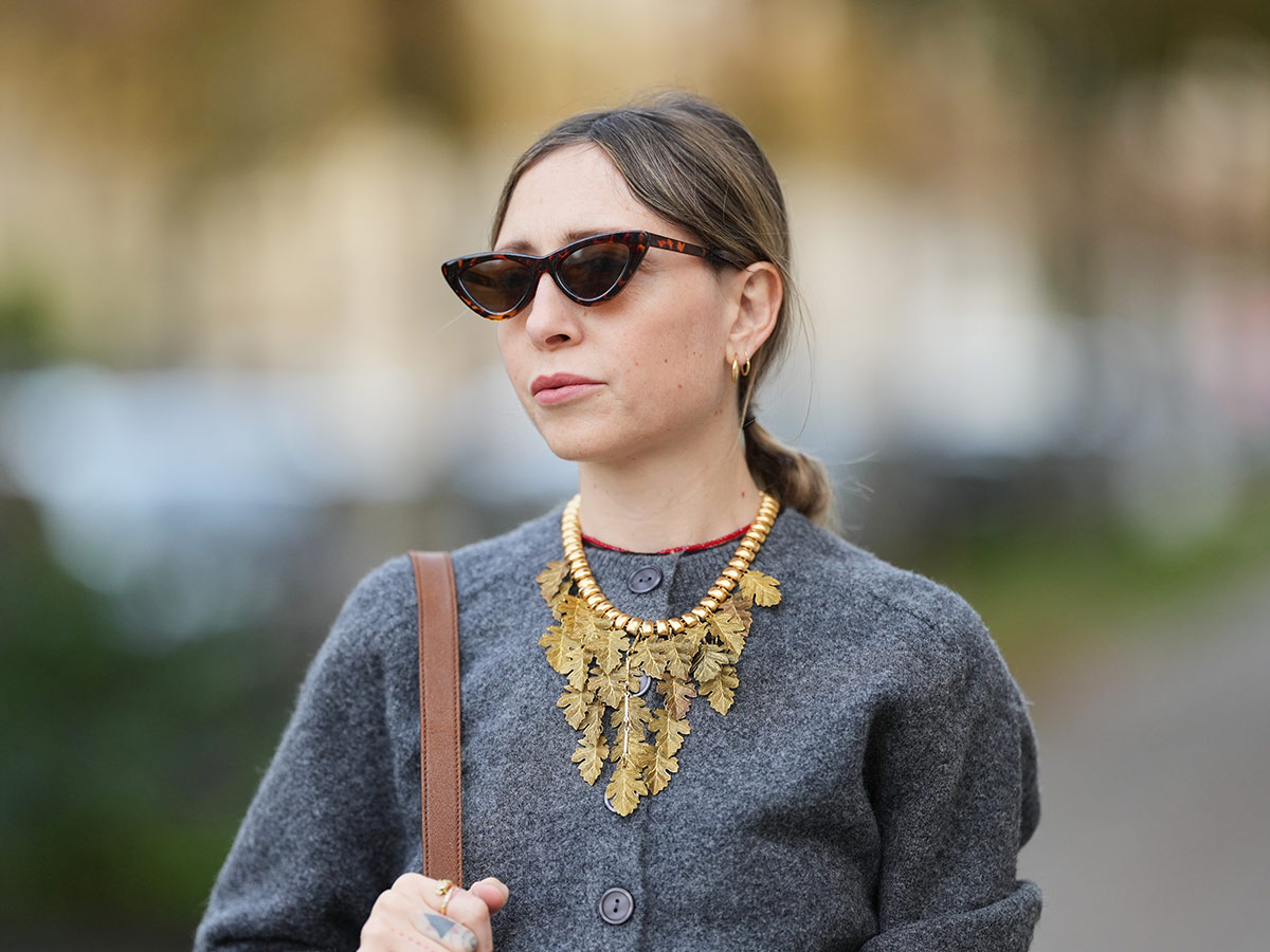 Do: Brighten Up with Accessories