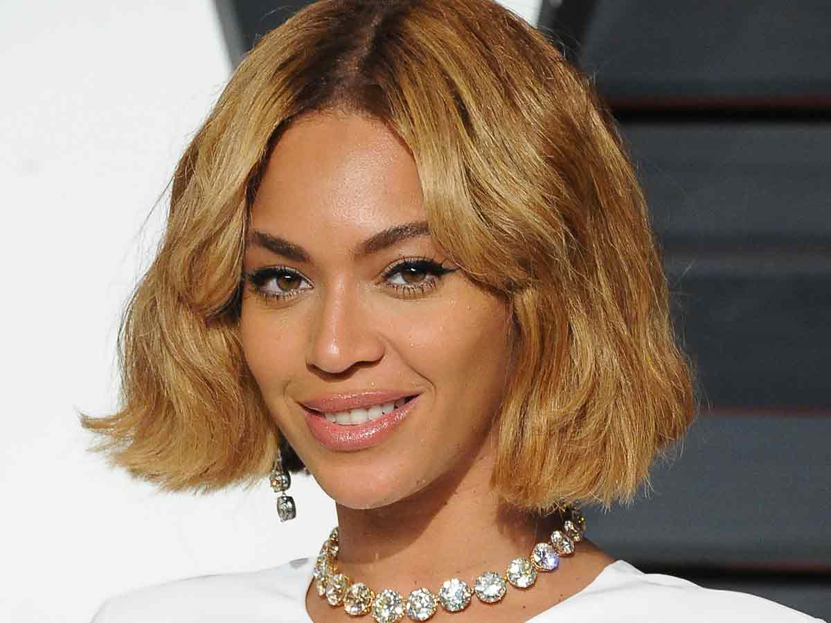 32 Hairstyles That Will Rule 2023