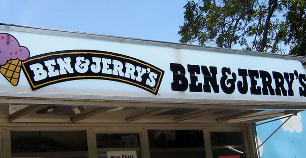 19 US Companies Committed to DEI (and 19 Who Cancelled Their DEI Policies)