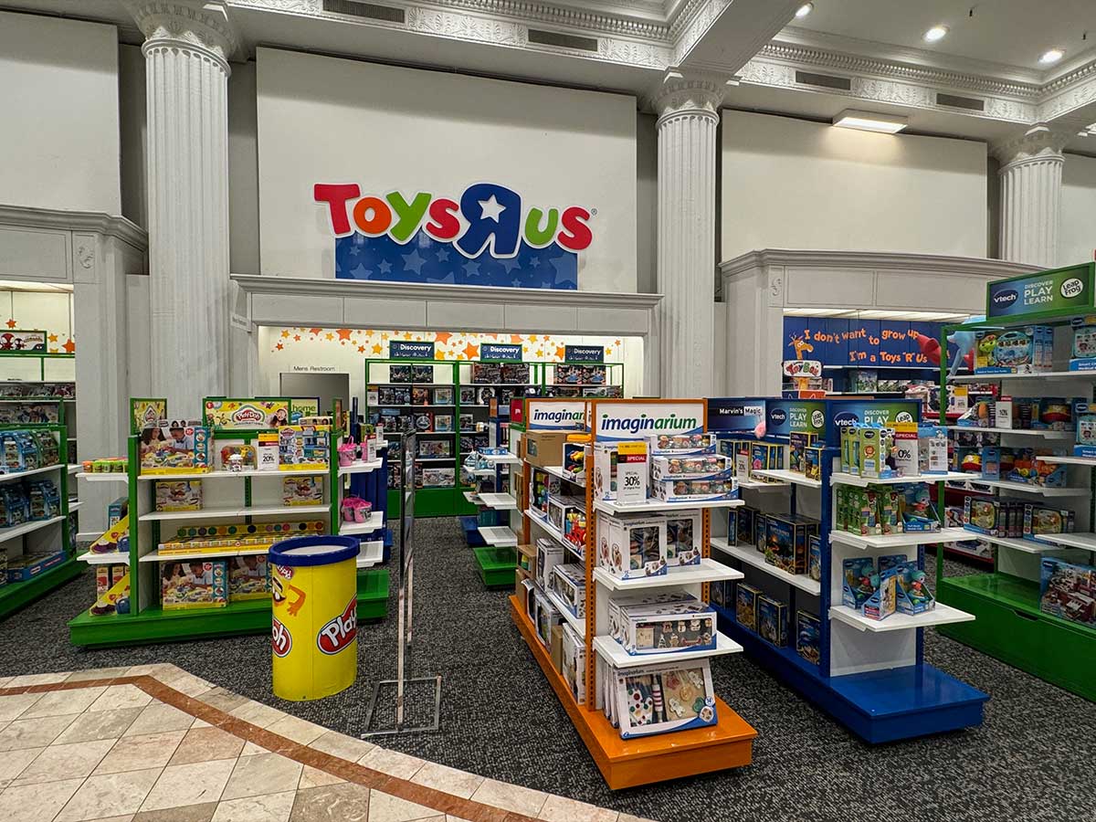 Toys "R" Us