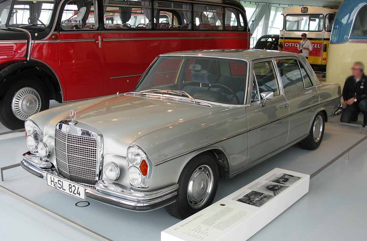 Leonid Brezhnev - Mercedes 300 SEL 6.3