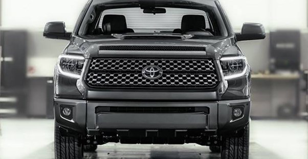 a 2018 toyota tundra front grill