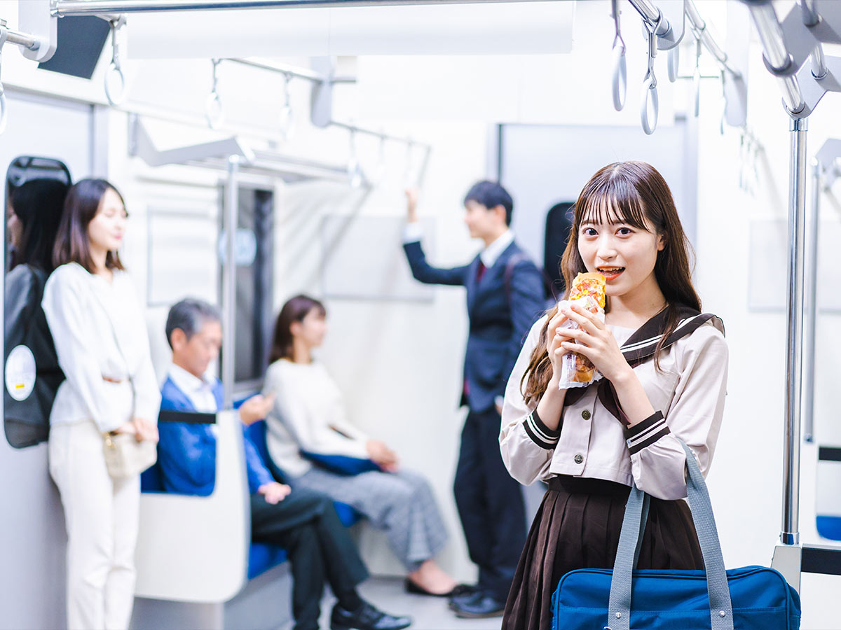 Don't Eat on the Train