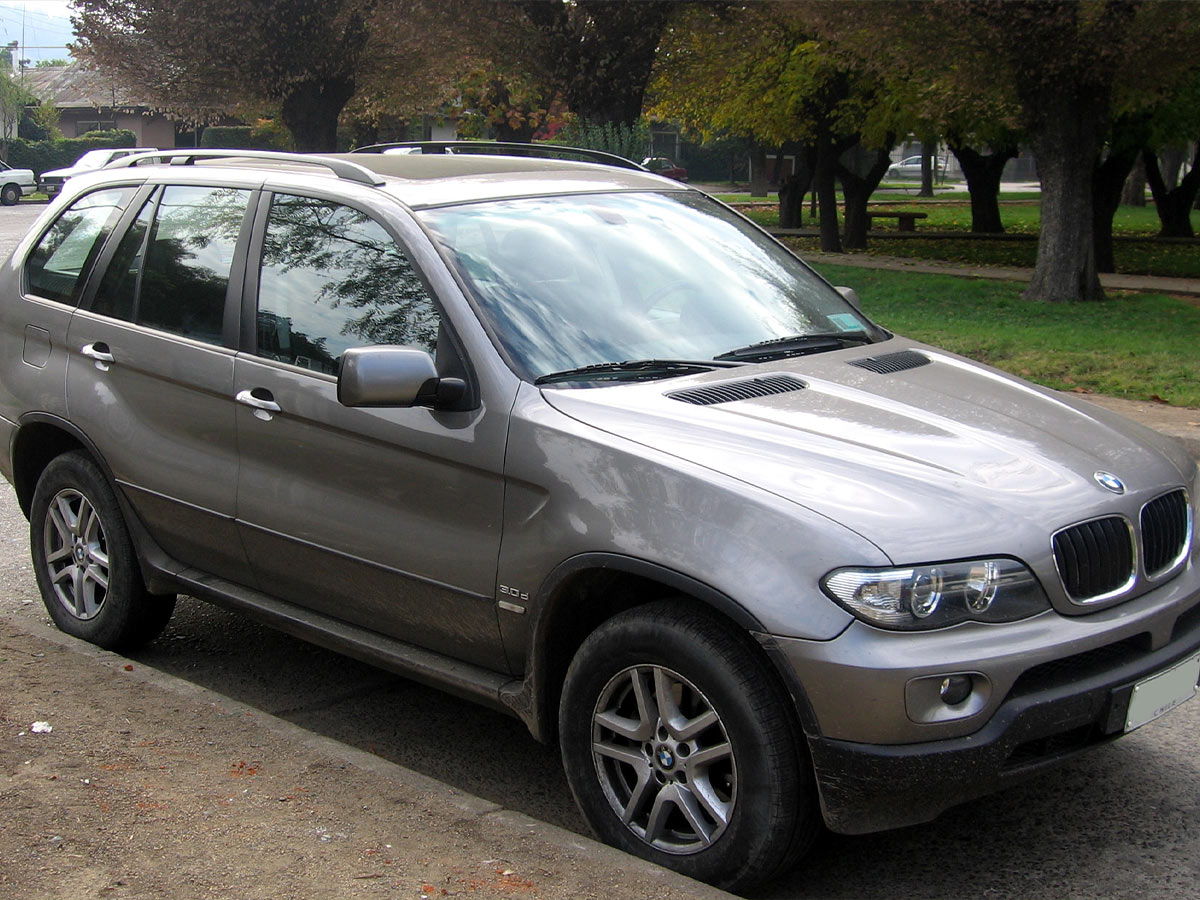 BMW X5 (2000–2006)