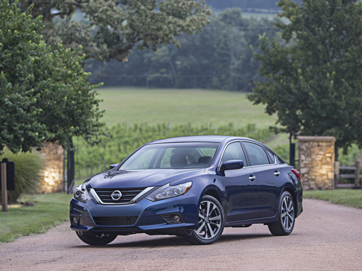 Nissan Altima (2016)