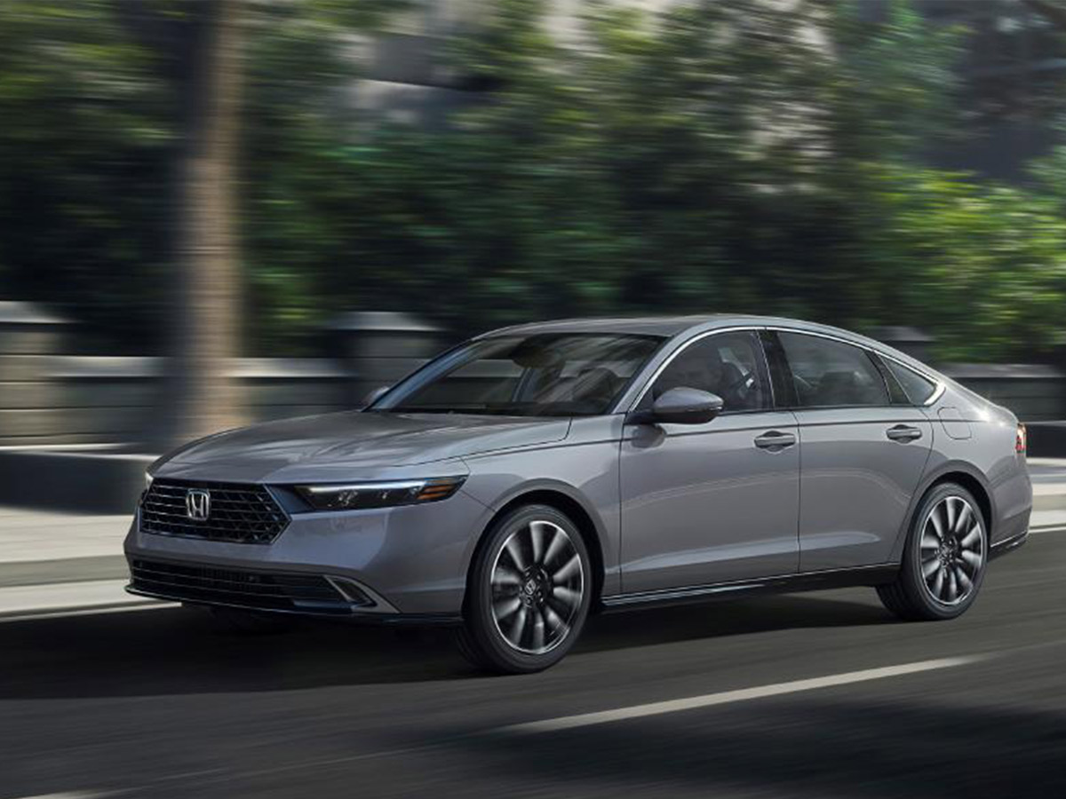 2025 Honda Accord Hybrid - $33,655