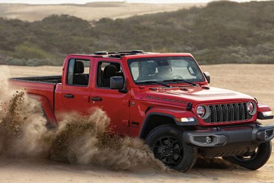 The Best and Worst Mid-Size Trucks of 2026