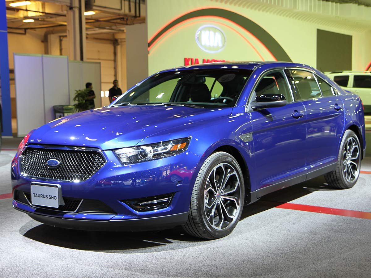 Ford Taurus SHO