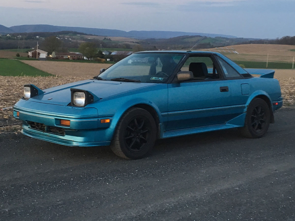 Toyota MR2