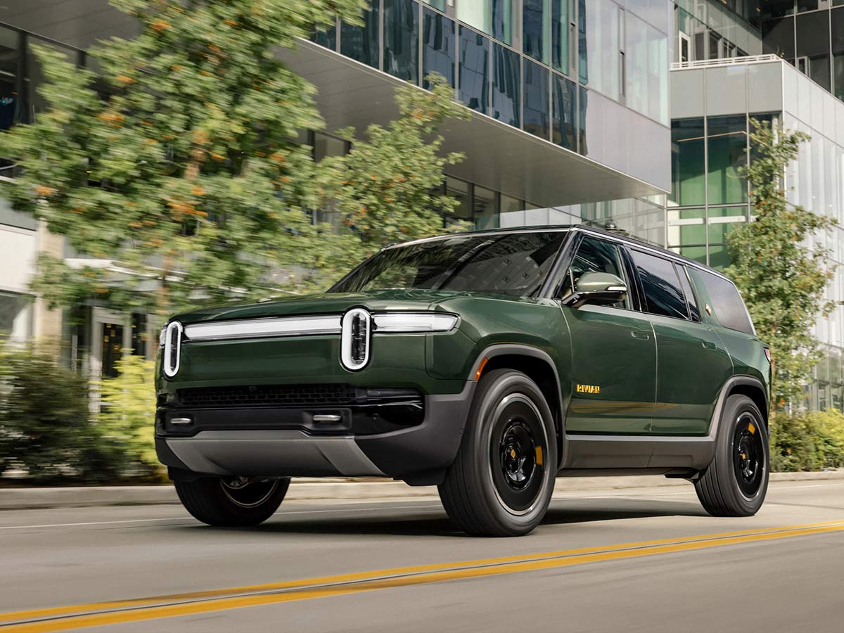 Rivian R1S