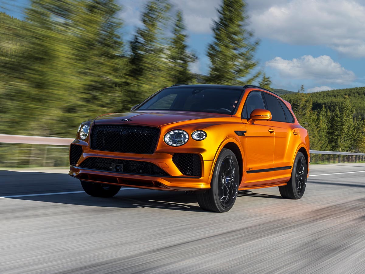 8. 2025 Bentley Bentayga – 3.4 seconds