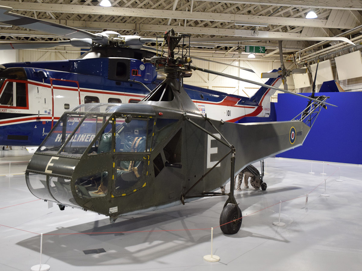 Sikorsky R-4