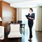 Pros and Cons of Being a Hospitality Manager