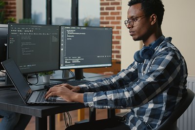 The 20 Most Recession-Proof Careers in 2025