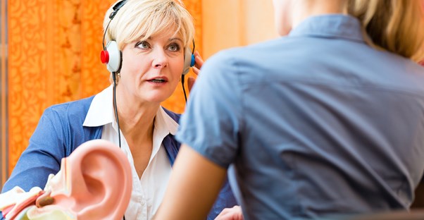 Older woman gives major attitude to those who disrupt her headphone jam sessions