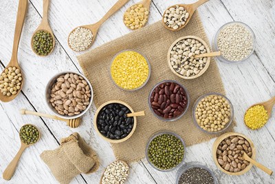 10 Foods to Eat and Avoid If You Have Gout