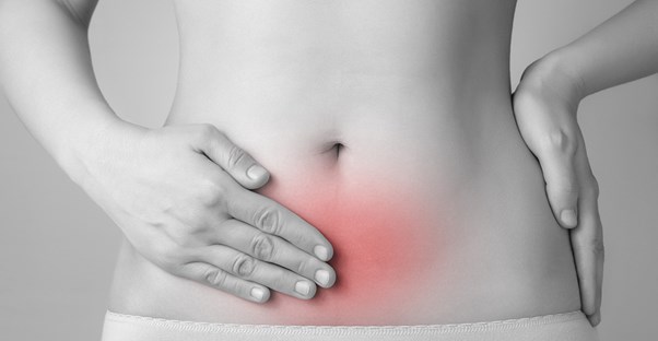 a woman experiencing endometriosis