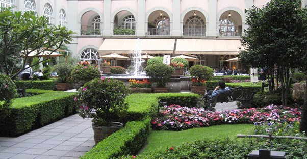 The beautiful and lush courtyard of the Four Seasons hotel in Zona Rosa, Mexico City.