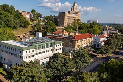 An Urban Park in a Natural Paradise: 15 Best Things to Do in Hot Springs, AR