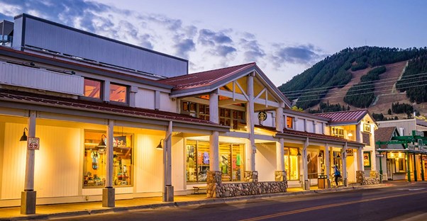 15 Small Towns with Big Money: The Wealthiest Places You’ve Never Heard Of main image