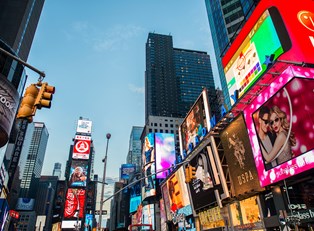 5 Best Times Square Hotels Near Broadway