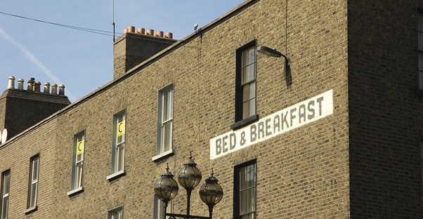 an afforadable dublin bed and breakfast hotel in a refurbished old building