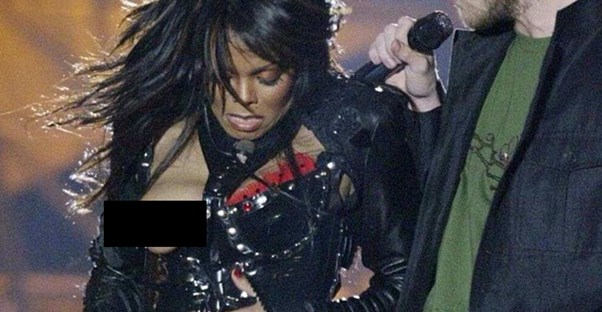 The Most Awkward Super Bowl Halftime Shows main image
