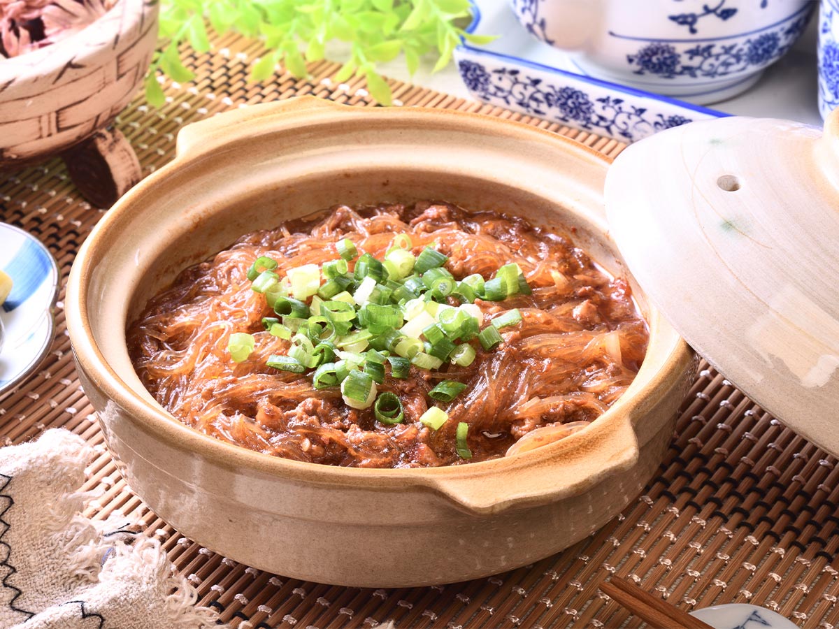 Ants Climbing a Tree