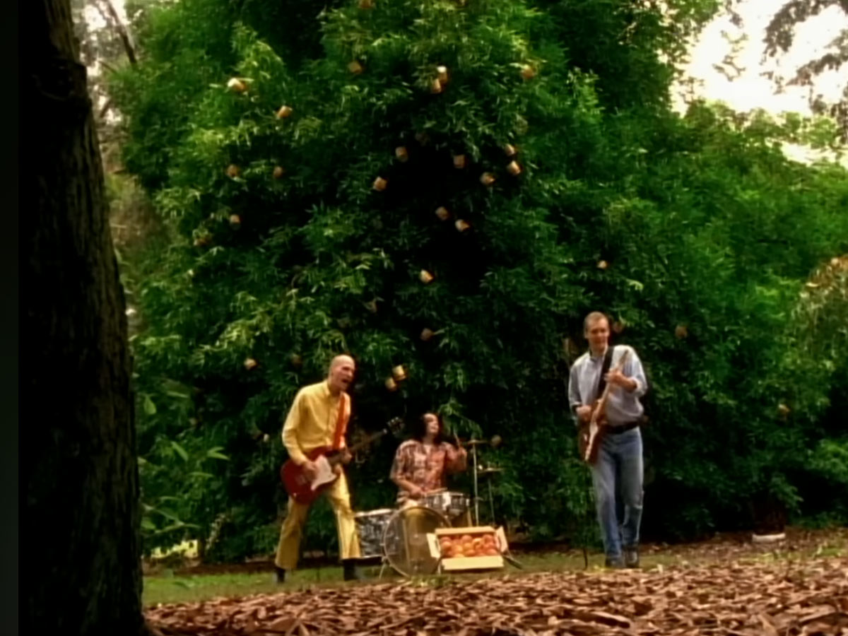 "Peaches" by The Presidents of the United States of America (1995)