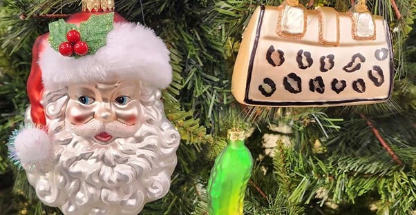 40 Tackiest Christmas Ornaments main image