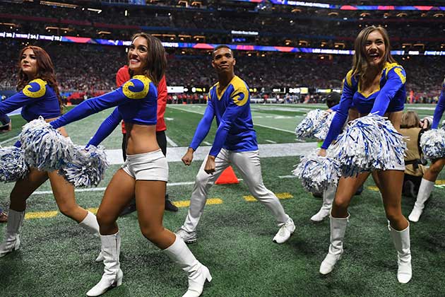 20 Crazy Rules NFL Cheerleaders Have To Follow