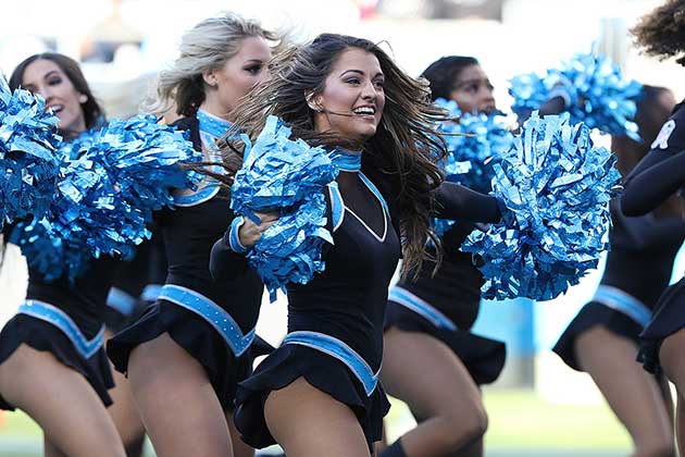 15 Strict Rules NFL Cheerleaders Have To Follow During Season