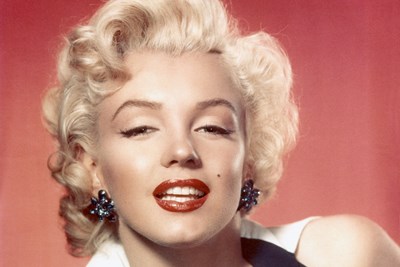 The Details of These Celebrity Deaths Are Still a Bit Murky