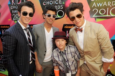 Meet the Non-Famous Siblings of Your Favorite Stars