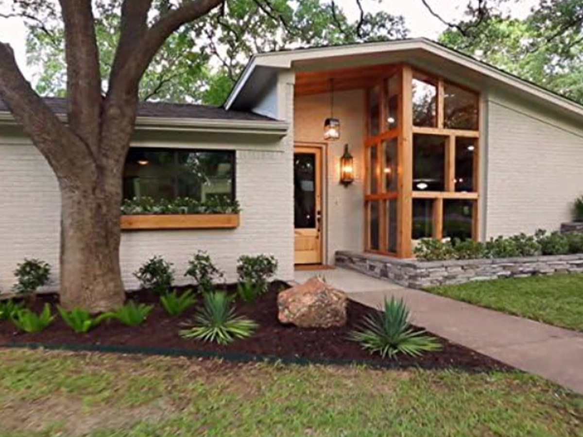 No Fixer Upper Homes on AirBnB