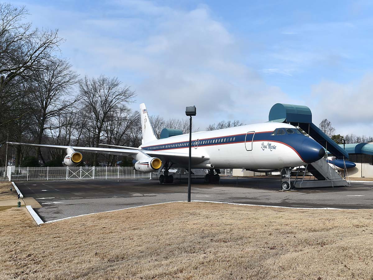 Elvis Presley - Convair 880 - $3 Million