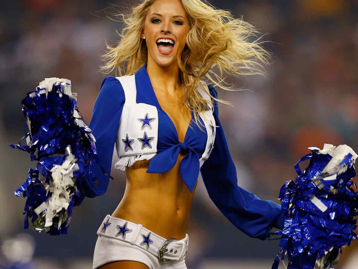 Dallas Cowboys Cheerleaders - Poms up for a #DallasCowboys Win 