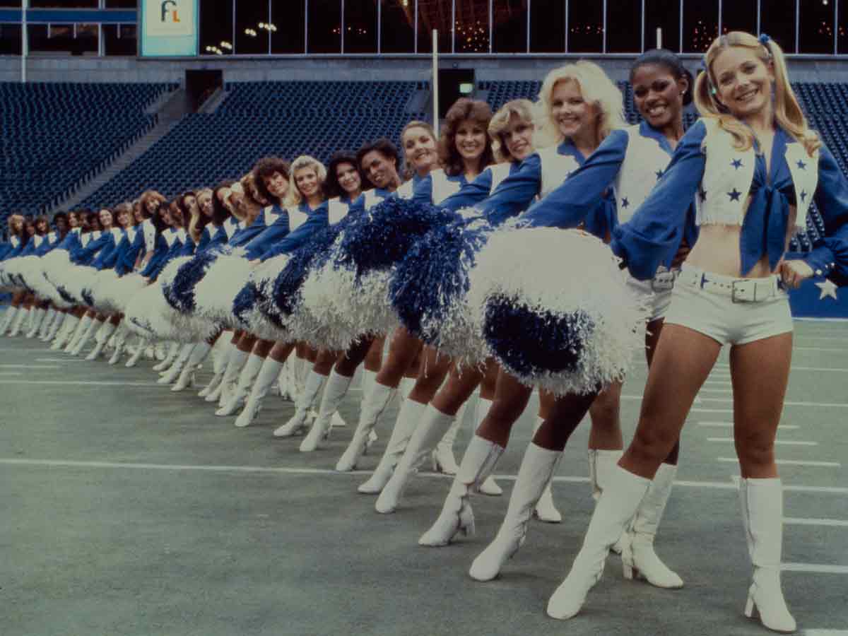 Cowboys Cheerleaders New Uniforms Going Viral - LOOK - BVM Sports