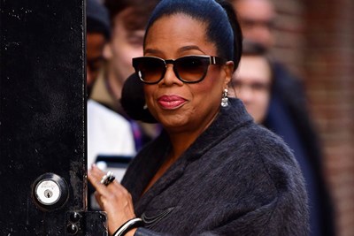 Celebrities Who Are Definitely in a Cult