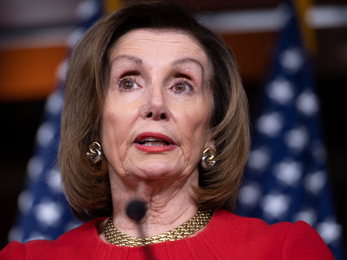 Here's How Nancy Pelosi Got Filthy Rich