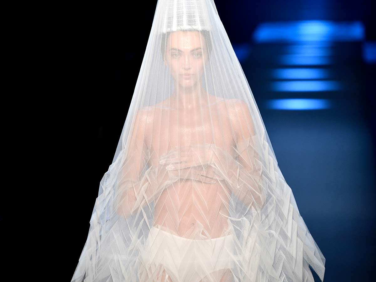 Wedding Dress Made Guests Uncomfortable Dresses Images 2024