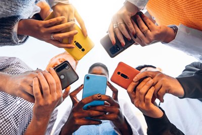 Your Guide To the Best New Smartphones of 2022