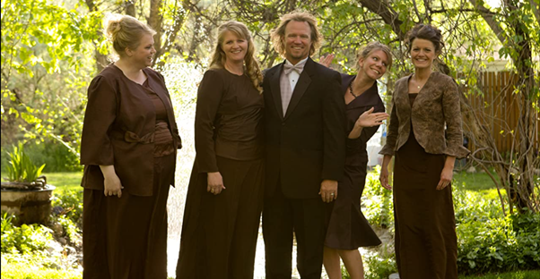 Things That Went On Behind the Scenes of Sister Wives main image