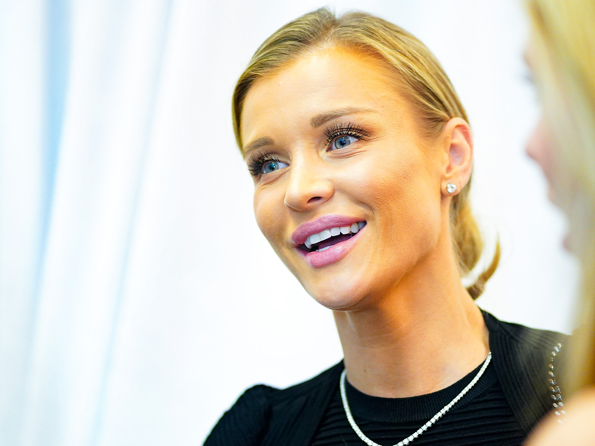 Claims that Joanna Krupa was a Call Girl