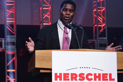 40 Former Pro Athletes Who Now Work Normal Jobs