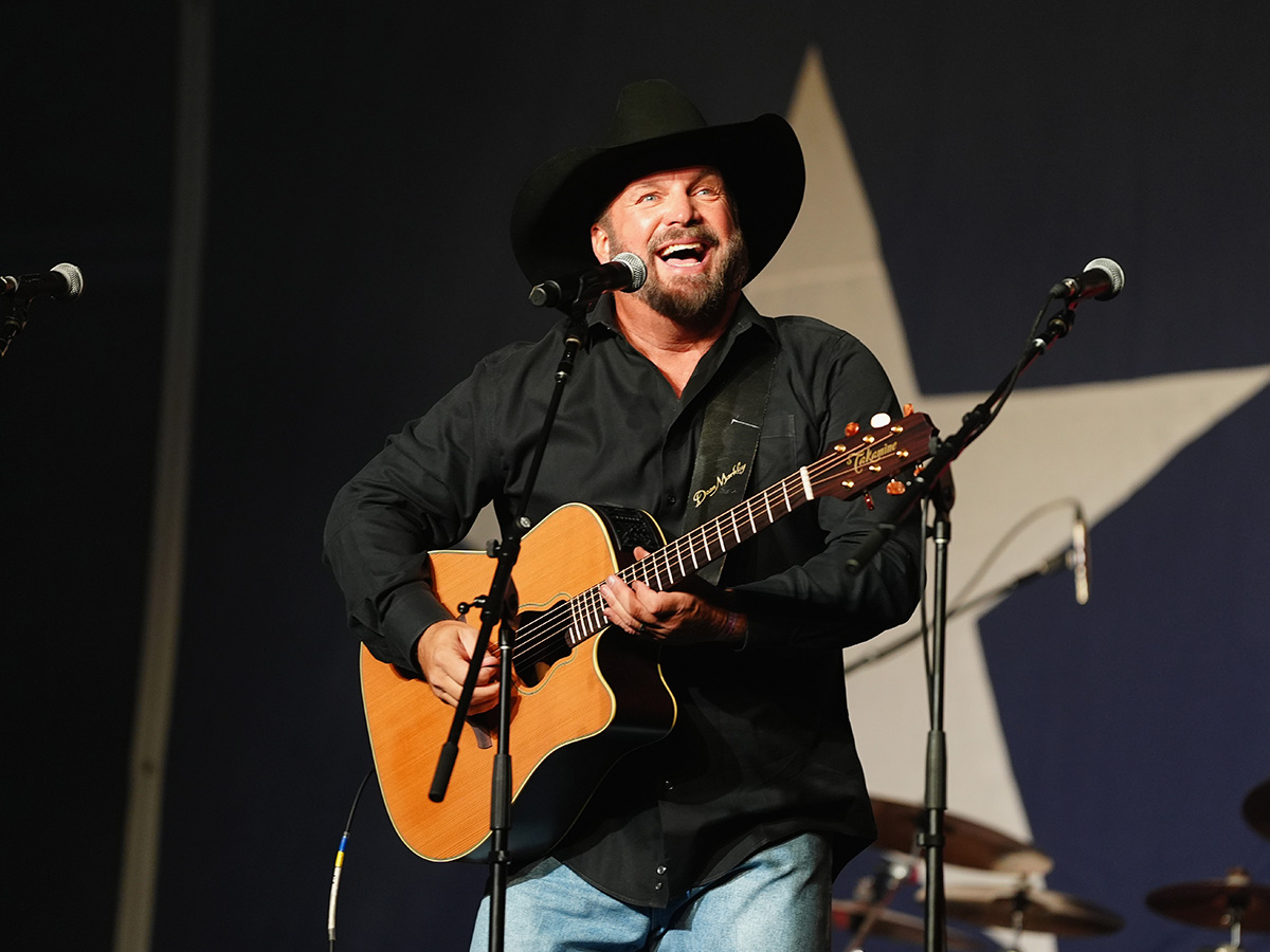 Garth Brooks