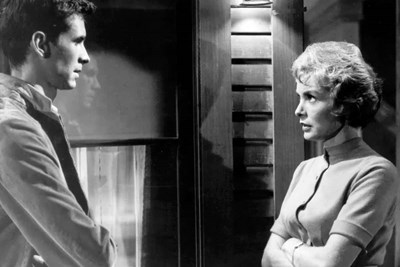 a scene from the movie psycho