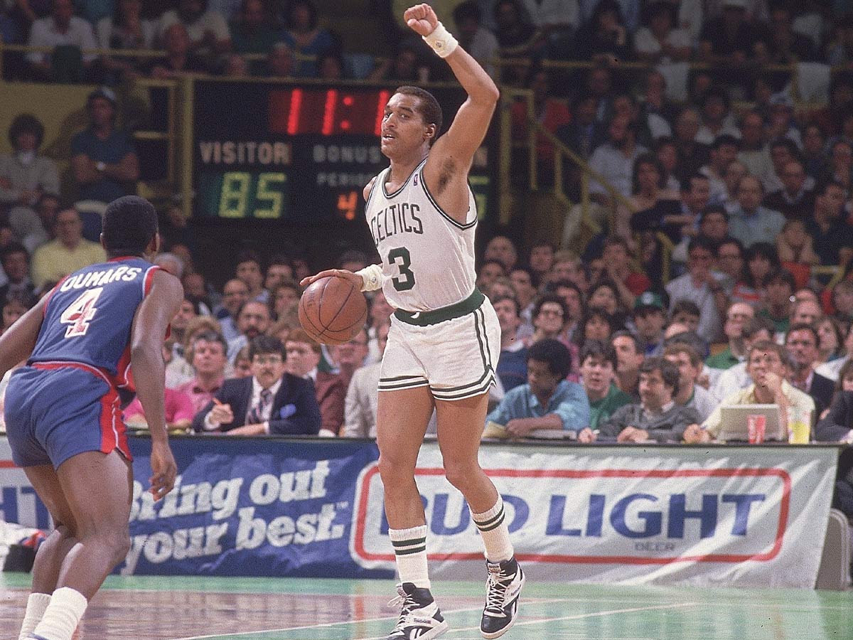 Dennis Johnson (NBA)