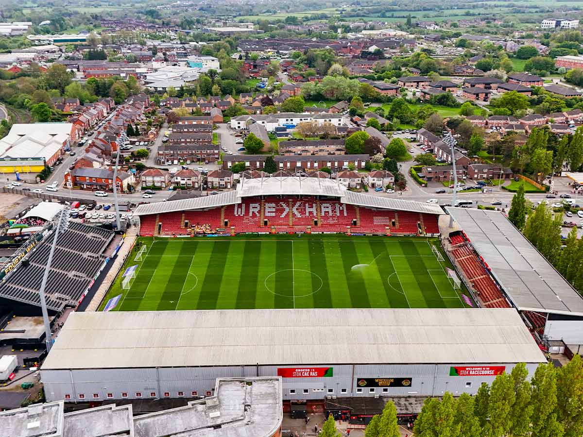Racecourse Ground (Wrexham, Wales, 1807)