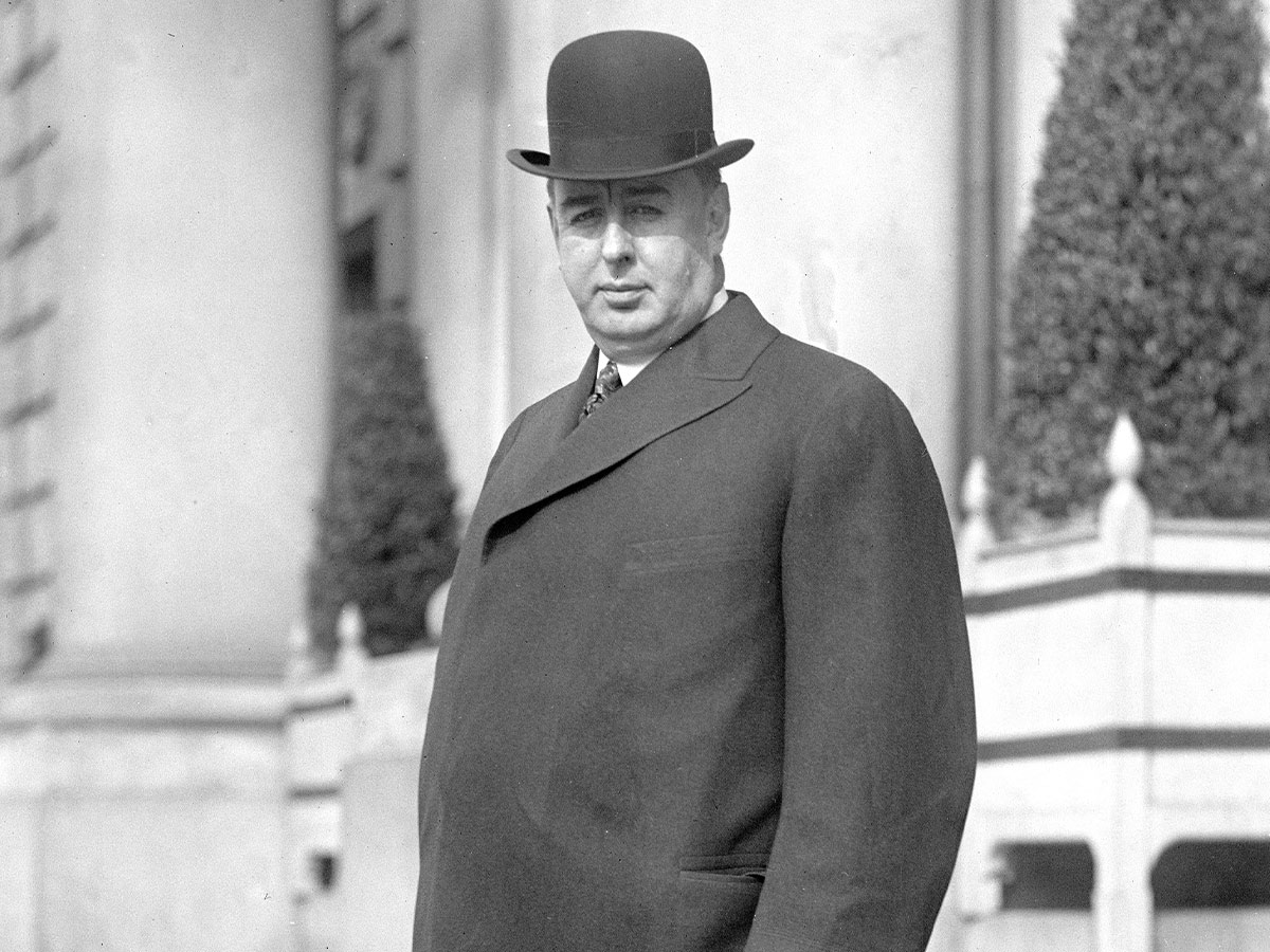 William Hale Thompson (Chicago, 1915–1923, 1927–1931)